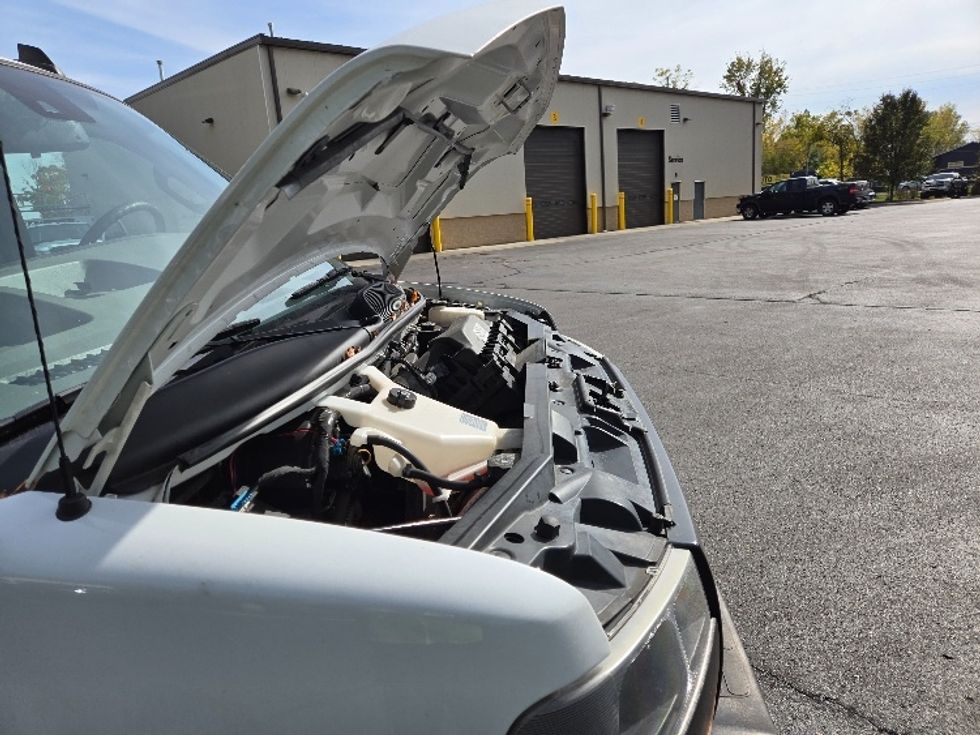 Light Duty Box Truck-Light and Medium Duty Trucks-GMC-2021-Savana G33903-Ypsilanti-MI-87,897\n\t\tmiles-$ 31,500 - Image 22