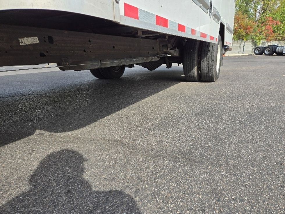 Light Duty Box Truck-Light and Medium Duty Trucks-GMC-2021-Savana G33903-Ypsilanti-MI-87,897\n\t\tmiles-$ 31,500 - Image 5