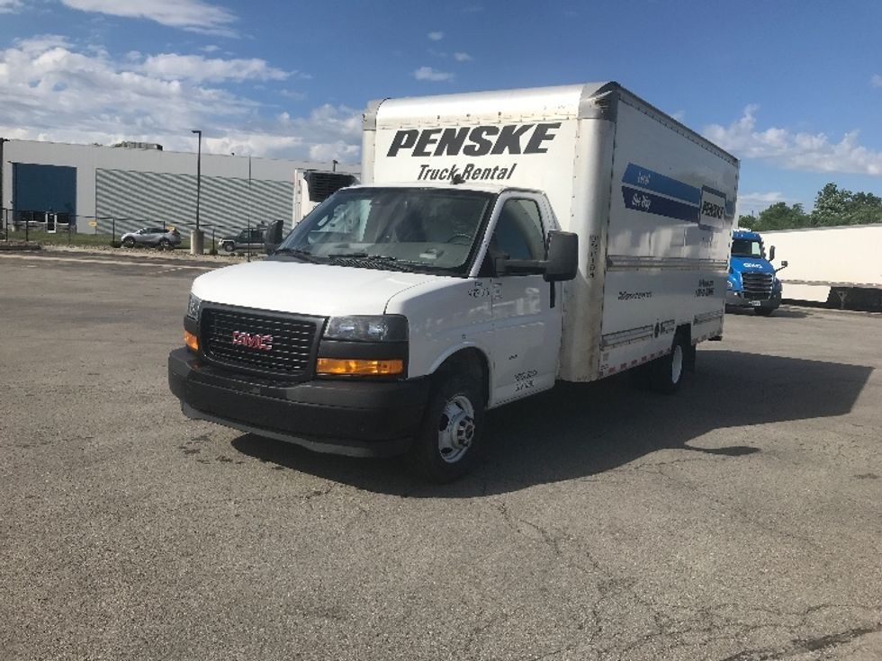 Light Duty Box Truck-Light and Medium Duty Trucks-GMC-2021-Savana G33903-Zelienople-PA-90,278\n\t\tmiles-$ 29,750 - Image 3
