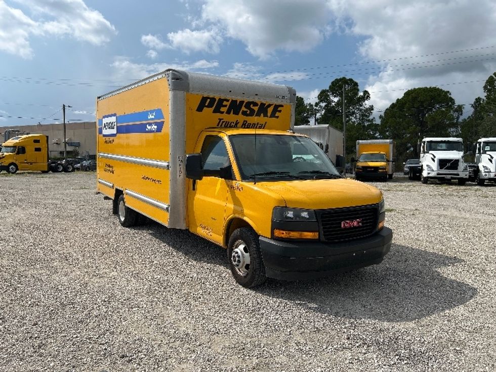 Light Duty Box Truck-Light and Medium Duty Trucks-GMC-2021-Savana G33903-Zelienople-PA-98,115\n\t\tmiles-$ 25,250 - Image 1