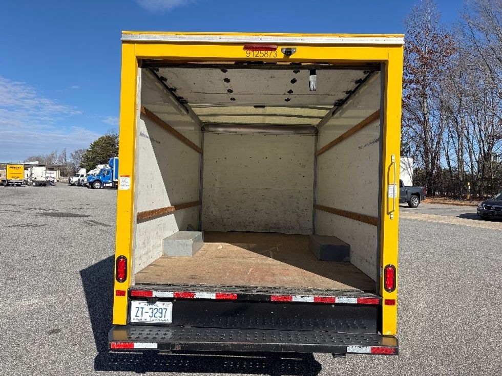 Light Duty Box Truck-Light and Medium Duty Trucks-GMC-2022-Savana G33503-Fort Myers-FL-126,655\n\t\tmiles-$ 25,000 - Image 8