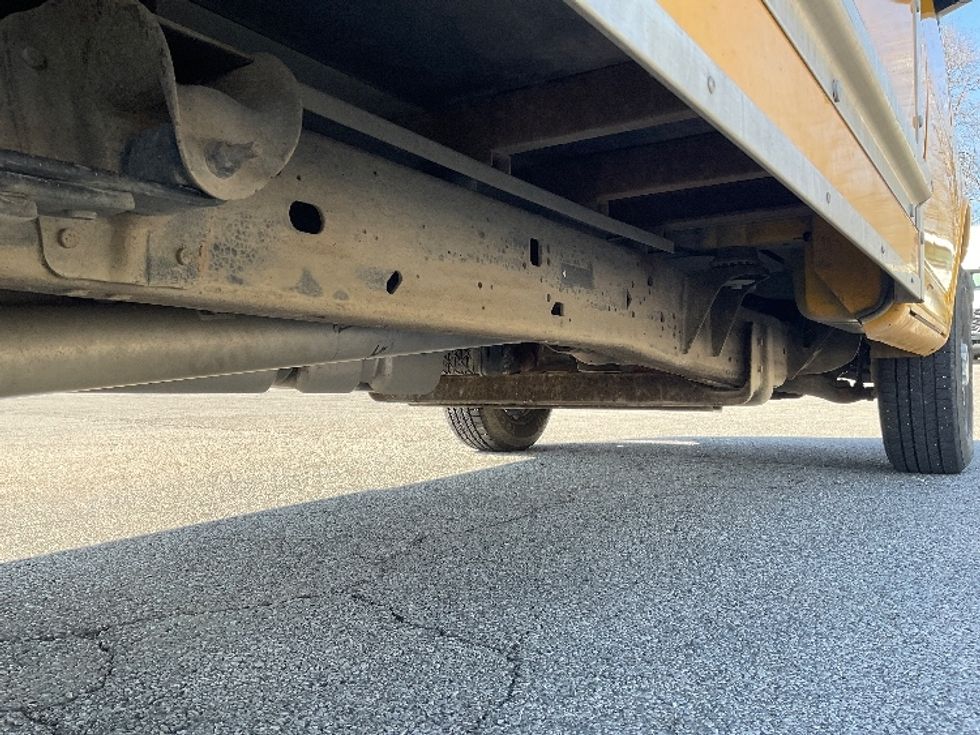 Light Duty Box Truck-Light and Medium Duty Trucks-GMC-2022-Savana G33503-Fort Wayne-IN-76,387\n\t\tmiles-$ 31,750 - Image 14