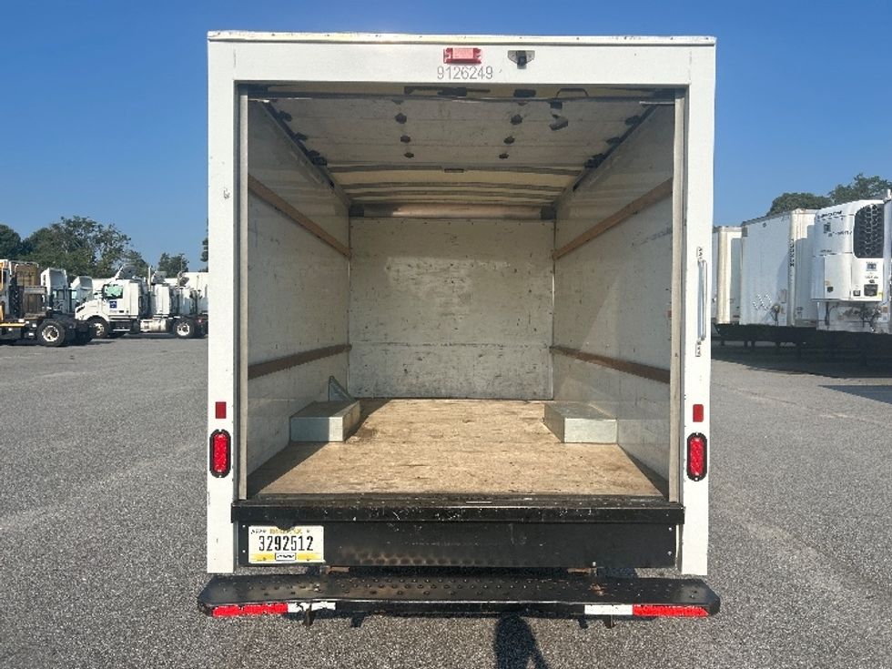 Light Duty Box Truck-Light and Medium Duty Trucks-GMC-2022-Savana G33503-Lagrange-GA-166,055\n\t\tmiles-$ 18,000 - Image 9