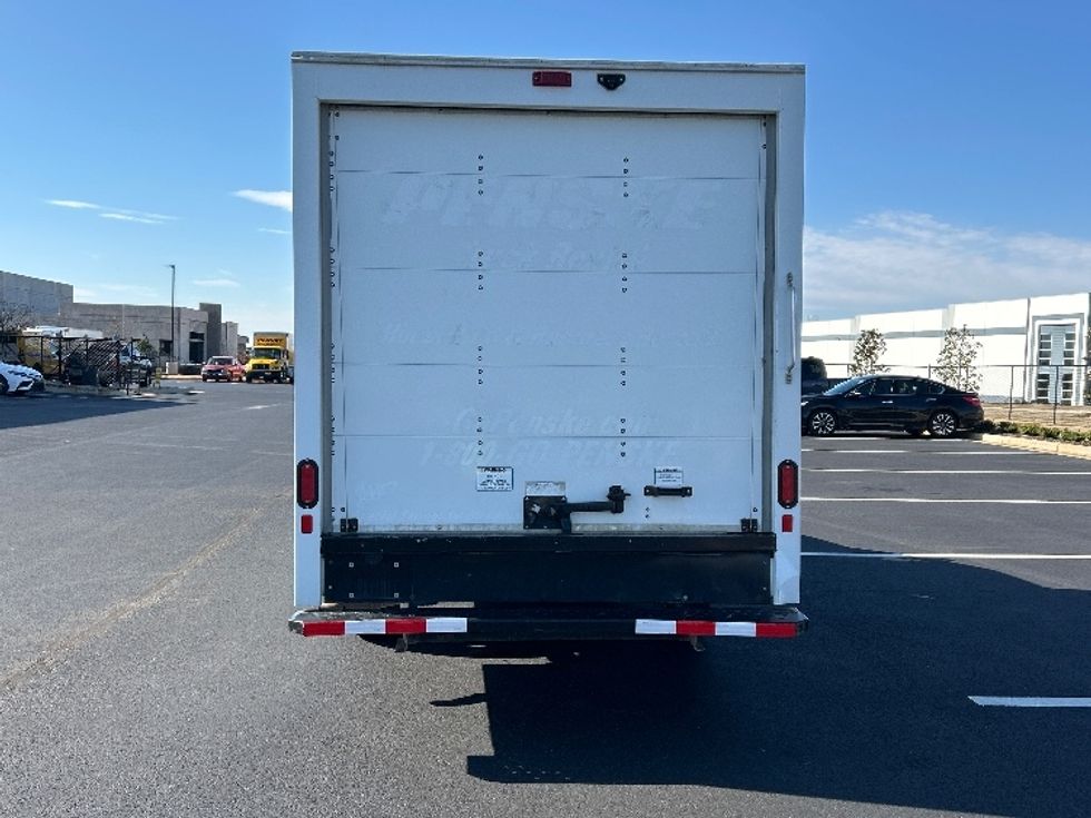 Light Duty Box Truck-Light and Medium Duty Trucks-GMC-2022-Savana G33503-Madison-AL-118,416\n\t\tmiles-$ 29,500 - Image 7