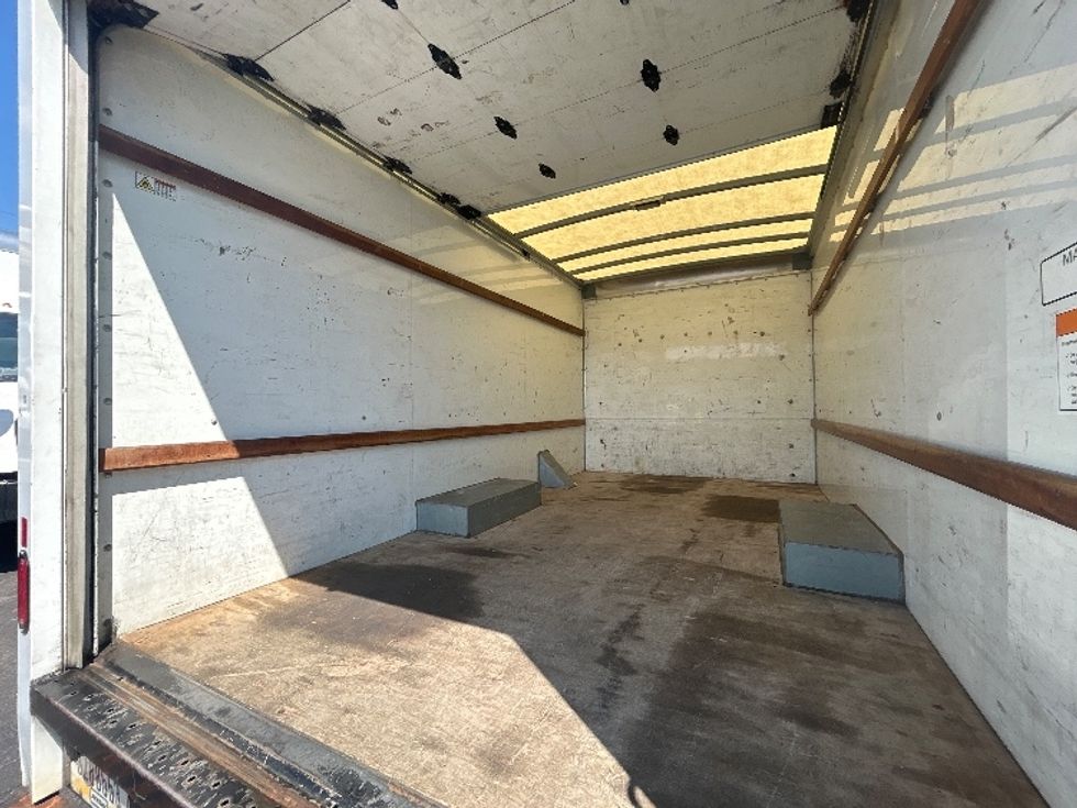 Light Duty Box Truck-Light and Medium Duty Trucks-GMC-2022-Savana G33503-Millville-NJ-138,056\n\t\tmiles-$ 23,250 - Image 10