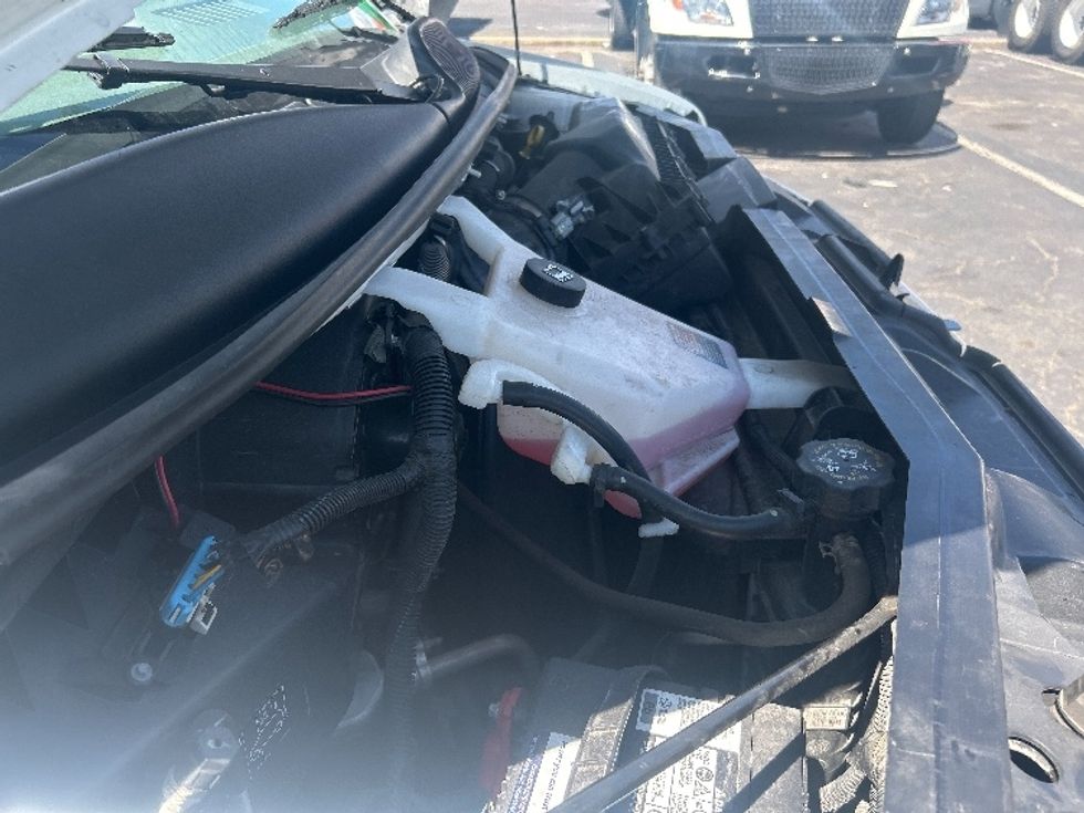 Light Duty Box Truck-Light and Medium Duty Trucks-GMC-2022-Savana G33503-Millville-NJ-138,056\n\t\tmiles-$ 23,250 - Image 22