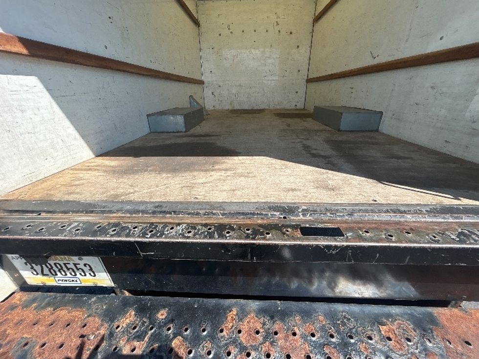 Light Duty Box Truck-Light and Medium Duty Trucks-GMC-2022-Savana G33503-Millville-NJ-138,056\n\t\tmiles-$ 23,250 - Image 9