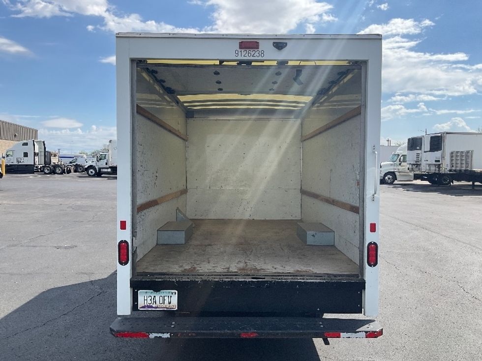 Light Duty Box Truck-Light and Medium Duty Trucks-GMC-2022-Savana G33503-Phoenix-AZ-115,588\n\t\tmiles-$ 26,250 - Image 9