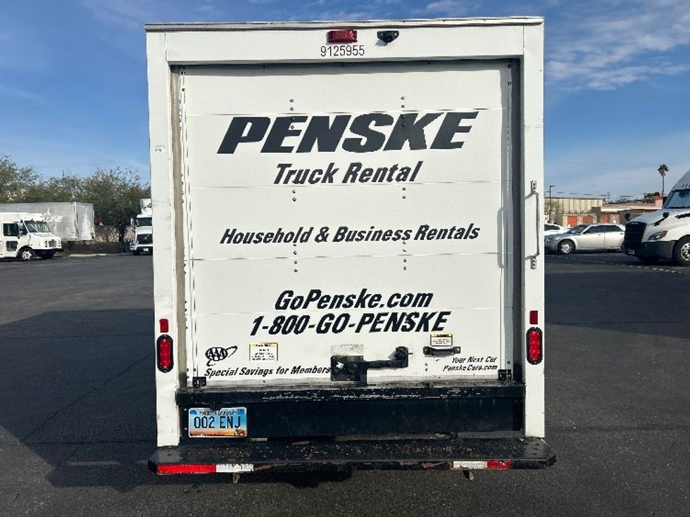 Light Duty Box Truck-Light and Medium Duty Trucks-GMC-2022-Savana G33503-Phoenix-AZ-91,686\n\t\tmiles-$ 29,750 - Image 7