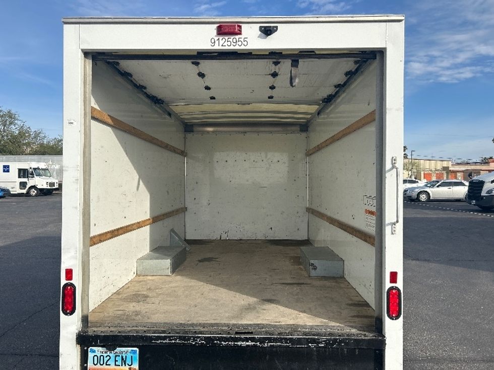 Light Duty Box Truck-Light and Medium Duty Trucks-GMC-2022-Savana G33503-Phoenix-AZ-91,686\n\t\tmiles-$ 29,750 - Image 8