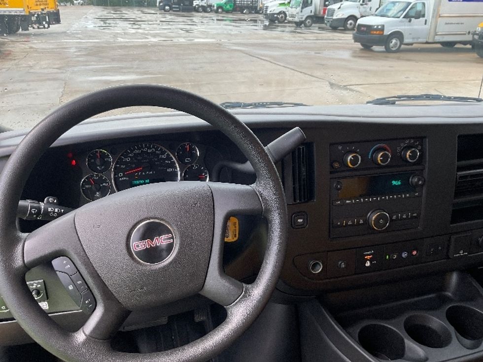 Light Duty Box Truck-Light and Medium Duty Trucks-GMC-2022-Savana G33503-San Antonio-TX-120,889\n\t\tmiles-$ 24,250 - Image 15