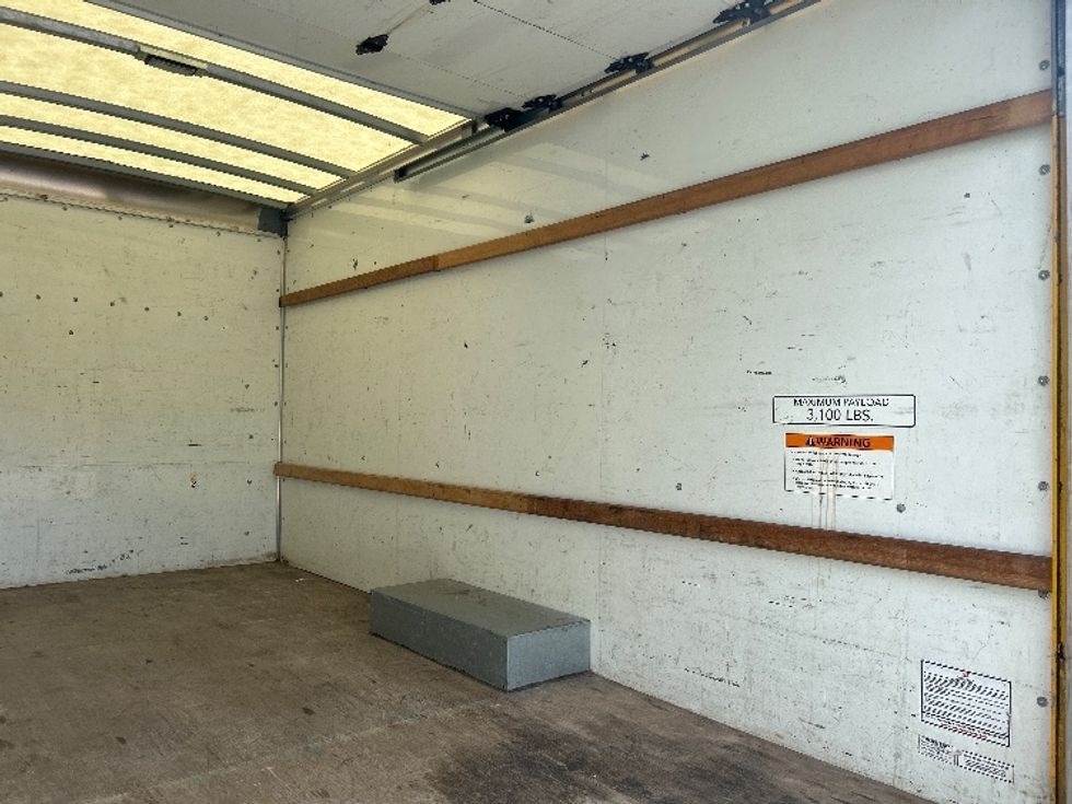 Light Duty Box Truck-Light and Medium Duty Trucks-GMC-2022-Savana G33503-Torrance-CA-133,198\n\t\tmiles-$ 22,250 - Image 11