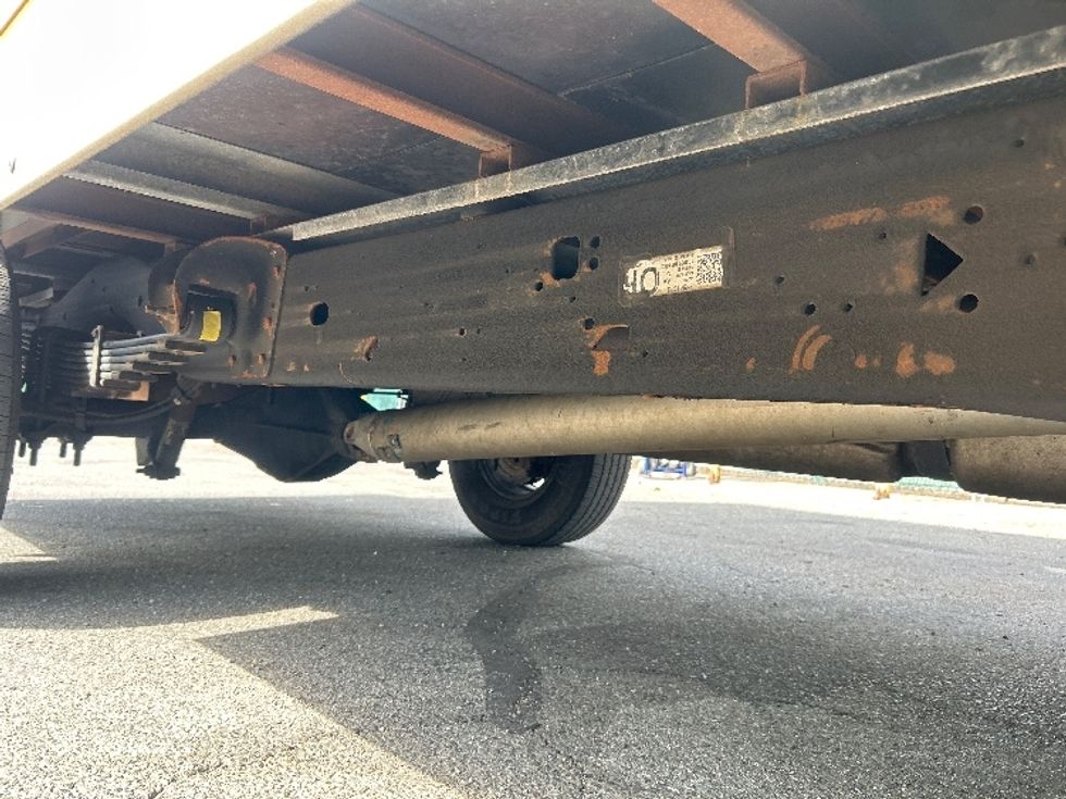 Light Duty Box Truck-Light and Medium Duty Trucks-GMC-2022-Savana G33503-Torrance-CA-133,198\n\t\tmiles-$ 22,250 - Image 13