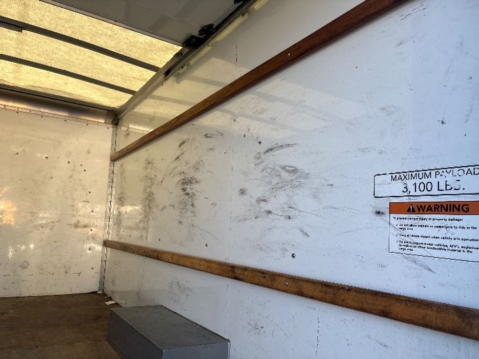 Light Duty Box Truck-Light and Medium Duty Trucks-GMC-2022-Savana G33503-West Sacramento-CA-95,079\n\t\tmiles-$ 33,250 - Image 11