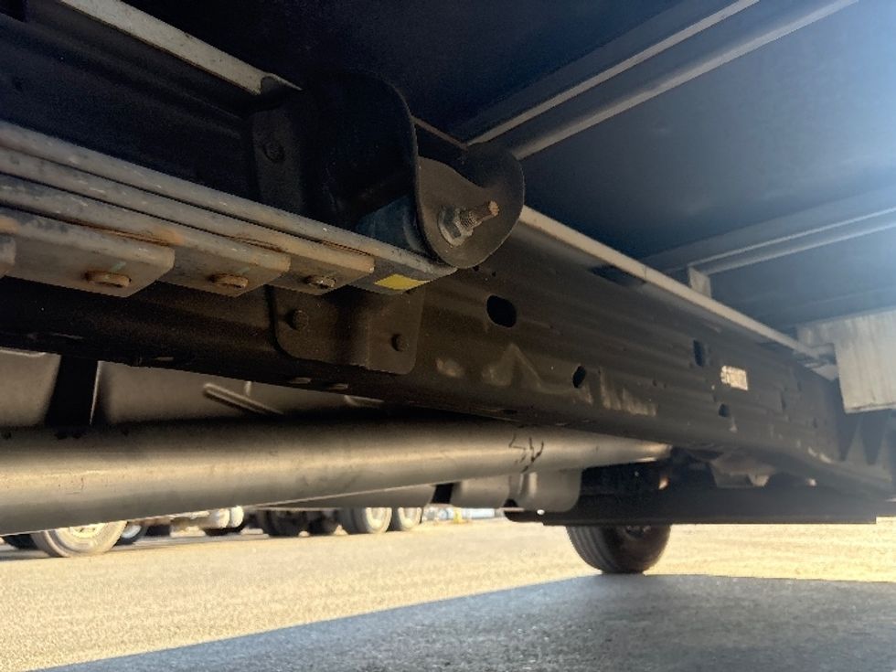 Light Duty Box Truck-Light and Medium Duty Trucks-GMC-2022-Savana G33503-West Sacramento-CA-95,079\n\t\tmiles-$ 33,250 - Image 13