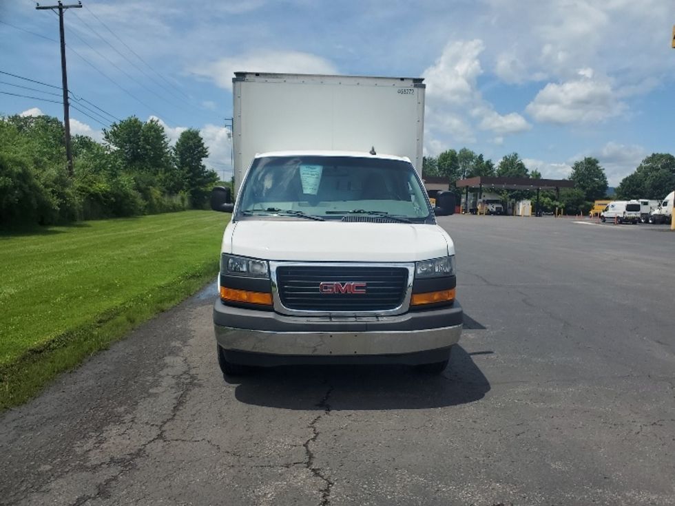 Light Duty Box Truck-Light and Medium Duty Trucks-GMC-2022-Savana G33503-White Deer-PA-141,203\n\t\tmiles-$ 23,750 - Image 2