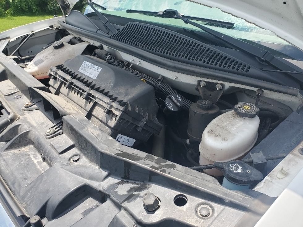 Light Duty Box Truck-Light and Medium Duty Trucks-GMC-2022-Savana G33503-White Deer-PA-141,203\n\t\tmiles-$ 23,750 - Image 23