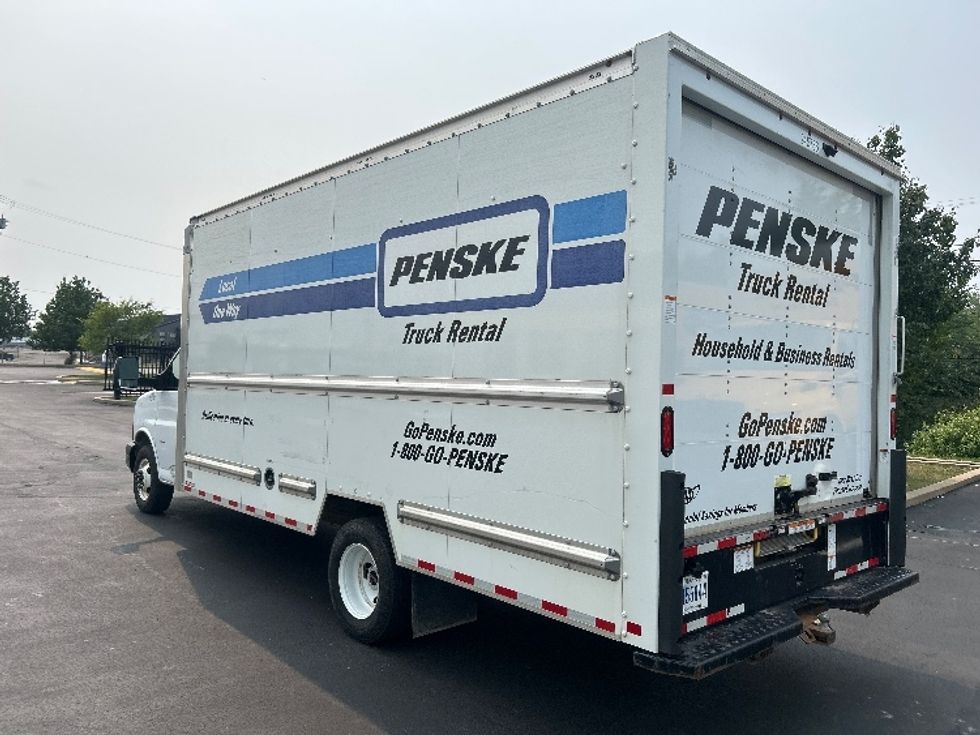 Light Duty Box Truck-Light and Medium Duty Trucks-GMC-2022-Savana G33903-Akron-OH-56,665\n\t\tmiles-$ 39,000 - Image 5