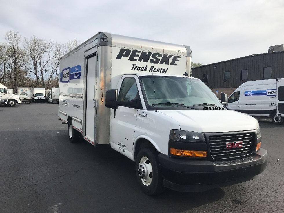 Light Duty Box Truck-Light and Medium Duty Trucks-GMC-2022-Savana G33903-Albany-NY-36,438\n\t\tmiles-$ 40,500 - Image 1