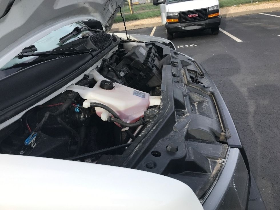 Light Duty Box Truck-Light and Medium Duty Trucks-GMC-2022-Savana G33903-Albany-NY-36,438\n\t\tmiles-$ 40,500 - Image 20