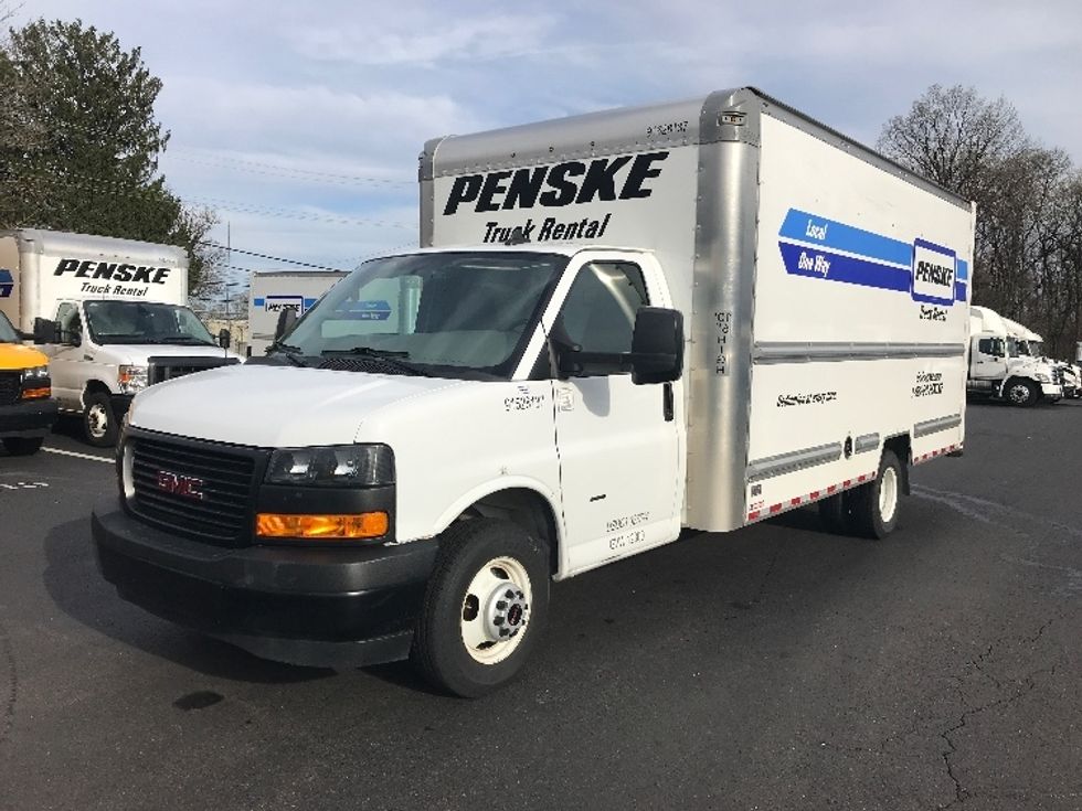 Light Duty Box Truck-Light and Medium Duty Trucks-GMC-2022-Savana G33903-Albany-NY-36,438\n\t\tmiles-$ 40,500 - Image 3