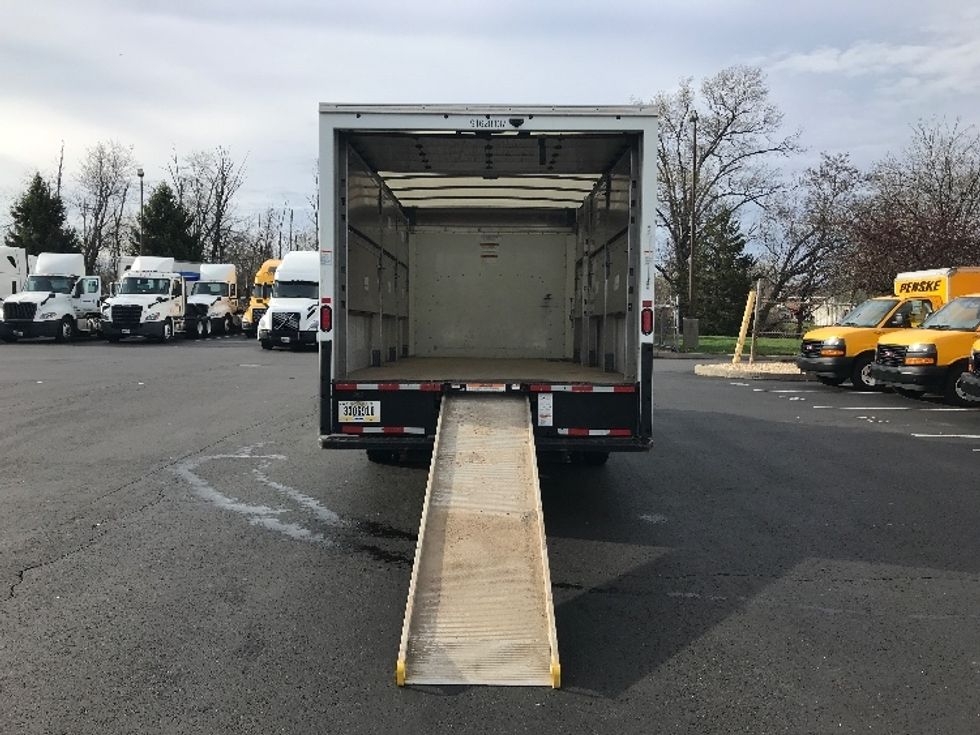 Light Duty Box Truck-Light and Medium Duty Trucks-GMC-2022-Savana G33903-Albany-NY-36,438\n\t\tmiles-$ 40,500 - Image 8