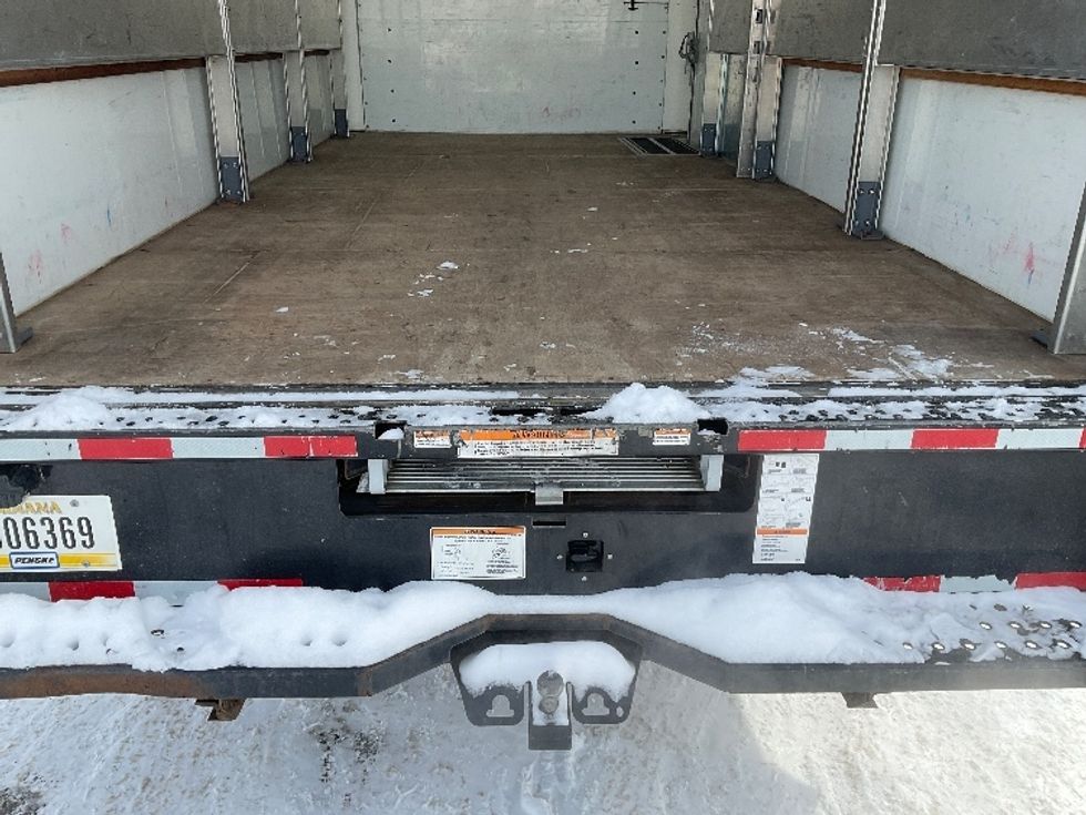 Light Duty Box Truck-Light and Medium Duty Trucks-GMC-2022-Savana G33903-Albany-NY-65,110\n\t\tmiles-$ 42,000 - Image 10