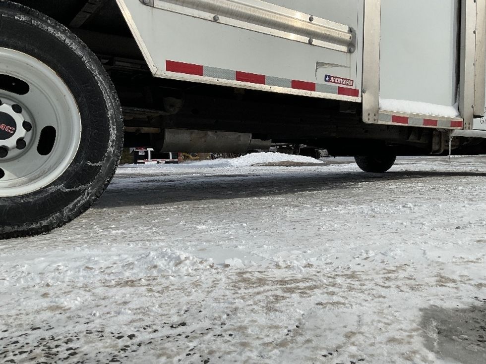 Light Duty Box Truck-Light and Medium Duty Trucks-GMC-2022-Savana G33903-Albany-NY-65,110\n\t\tmiles-$ 42,000 - Image 14