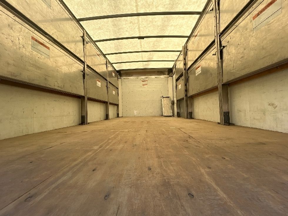 Light Duty Box Truck-Light and Medium Duty Trucks-GMC-2022-Savana G33903-Albany-NY-82,148\n\t\tmiles-$ 34,750 - Image 7