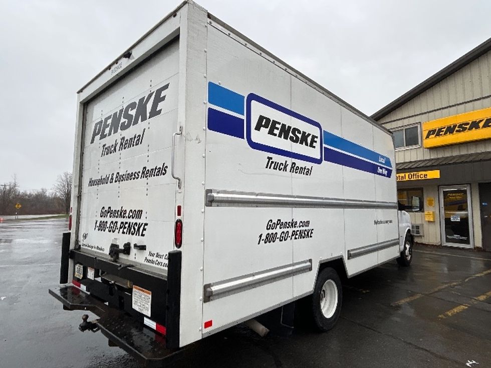 Light Duty Box Truck-Light and Medium Duty Trucks-GMC-2022-Savana G33903-Albuquerque-NM-107,931\n\t\tmiles-$ 32,500 - Image 13