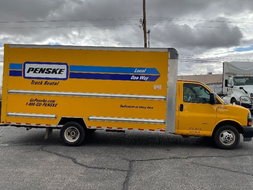 Light Duty Box Truck-Light and Medium Duty Trucks-GMC-2022-Savana G33903-Albuquerque-NM-92,632\n\t\tmiles-$ 30,750 - Image 12