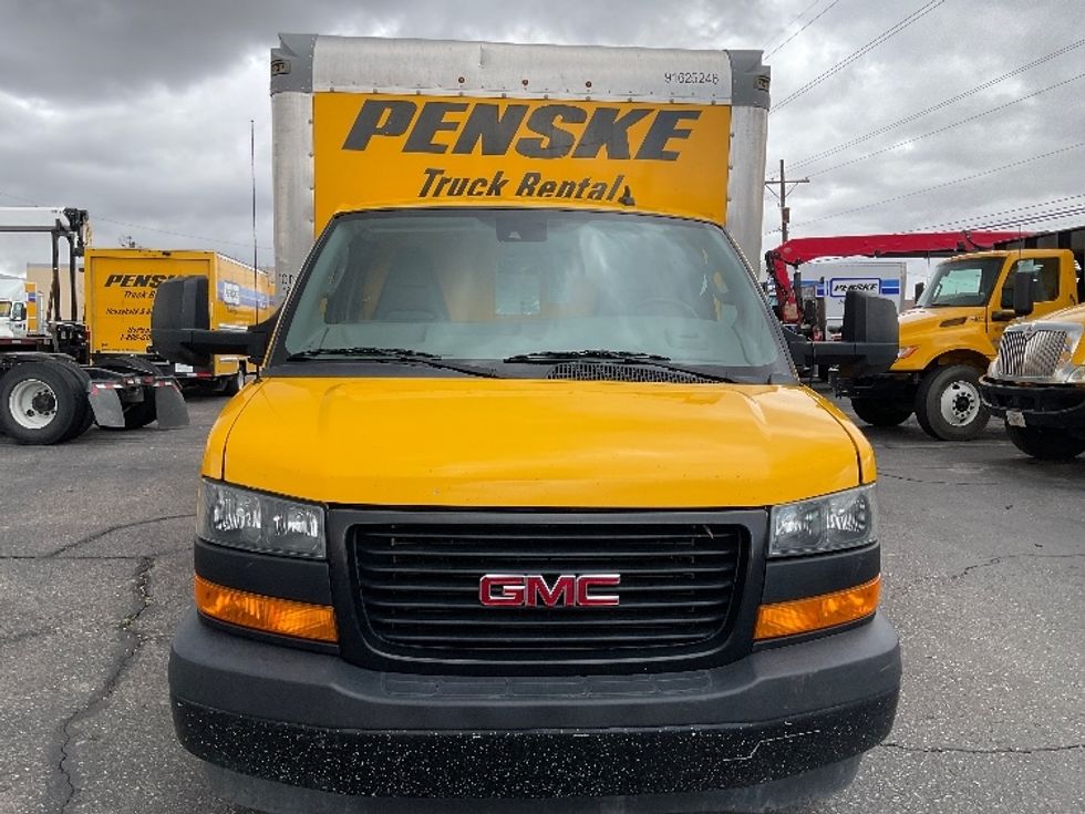 Light Duty Box Truck-Light and Medium Duty Trucks-GMC-2022-Savana G33903-Albuquerque-NM-92,632\n\t\tmiles-$ 30,750 - Image 2