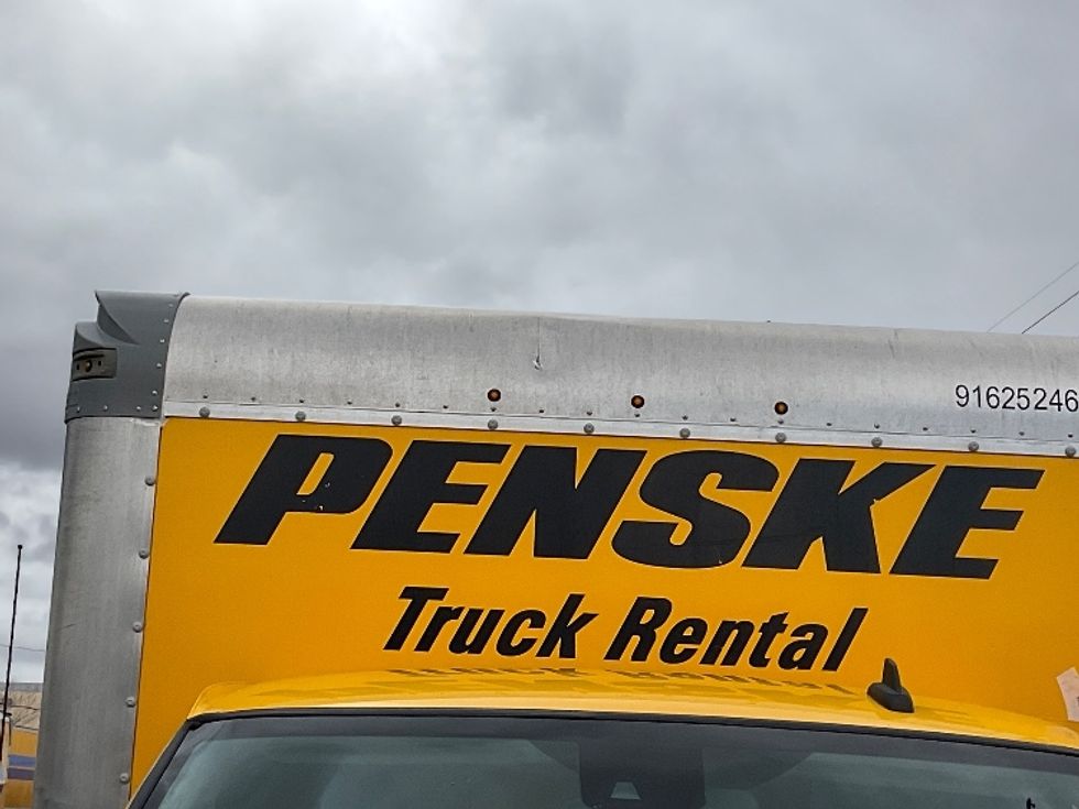 Light Duty Box Truck-Light and Medium Duty Trucks-GMC-2022-Savana G33903-Albuquerque-NM-92,632\n\t\tmiles-$ 30,750 - Image 22