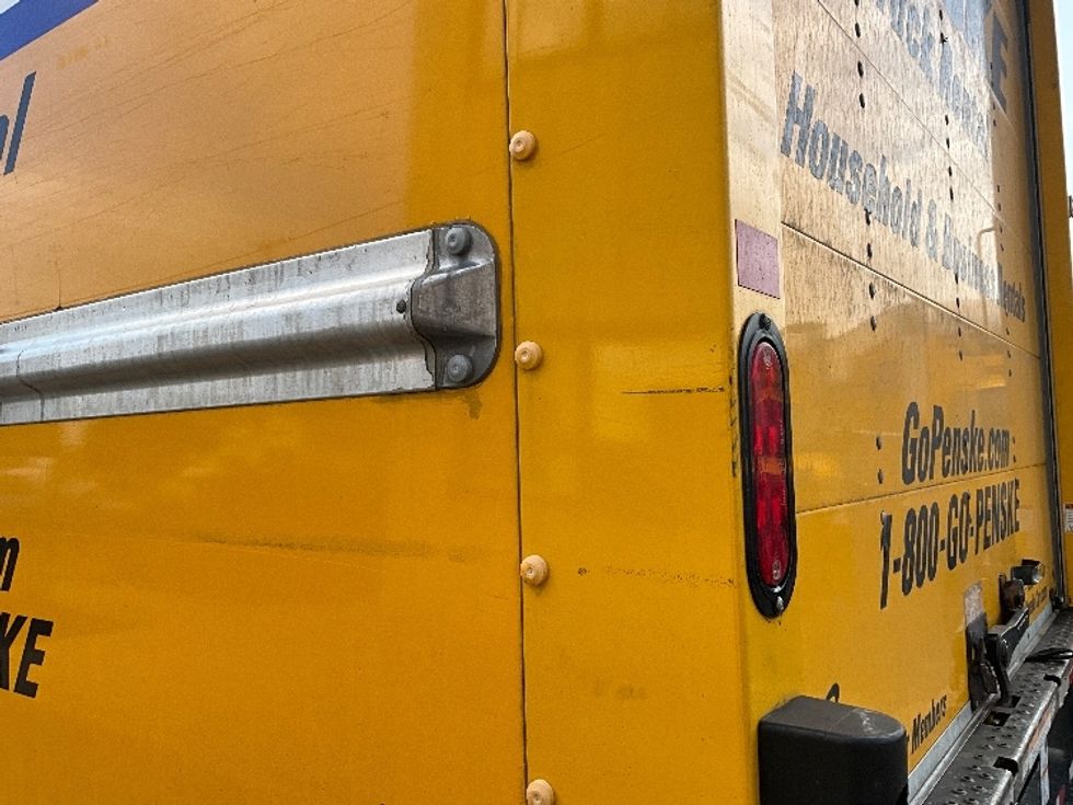 Light Duty Box Truck-Light and Medium Duty Trucks-GMC-2022-Savana G33903-Alexandria-VA-55,124\n\t\tmiles-$ 32,500 - Image 27