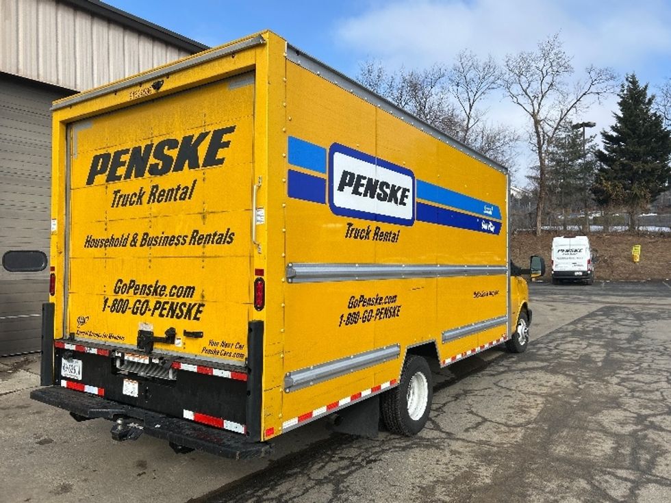 Light Duty Box Truck-Light and Medium Duty Trucks-GMC-2022-Savana G33903-Alexandria-VA-58,793\n\t\tmiles-$ 32,000 - Image 13