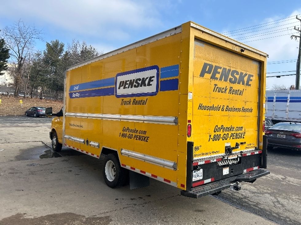 Light Duty Box Truck-Light and Medium Duty Trucks-GMC-2022-Savana G33903-Alexandria-VA-58,793\n\t\tmiles-$ 32,000 - Image 6