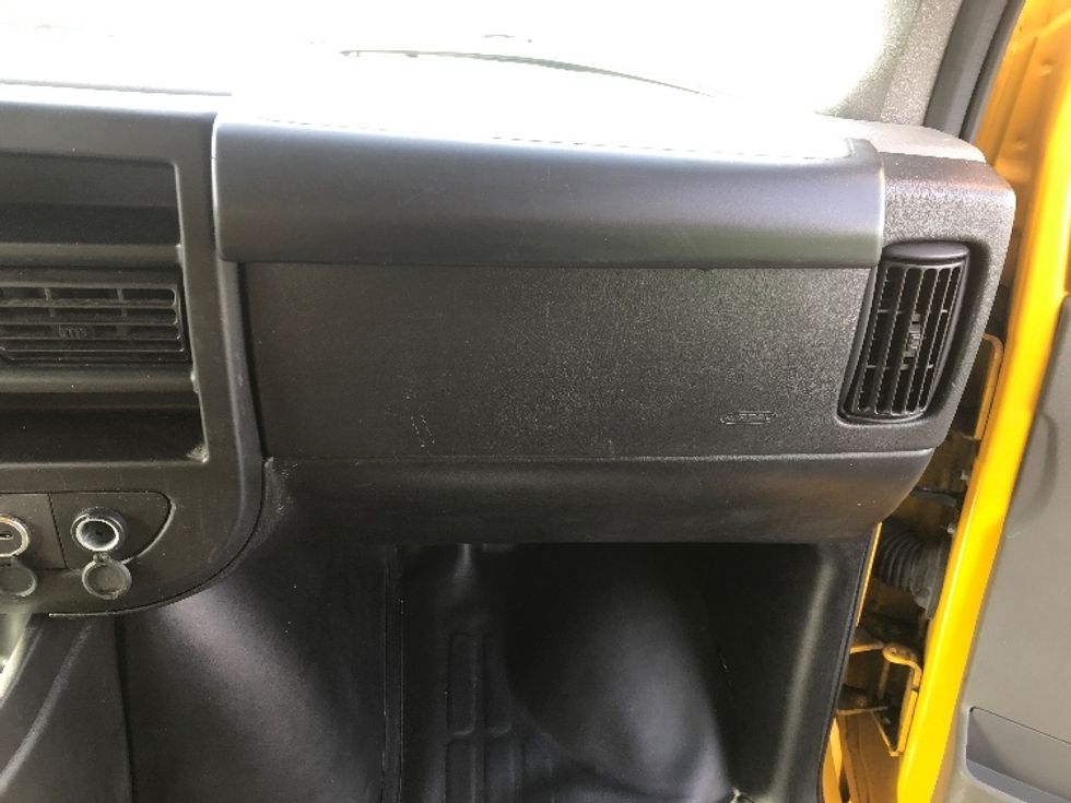 Light Duty Box Truck-Light and Medium Duty Trucks-GMC-2022-Savana G33903-Allentown-PA-101,618\n\t\tmiles-$ 27,250 - Image 21