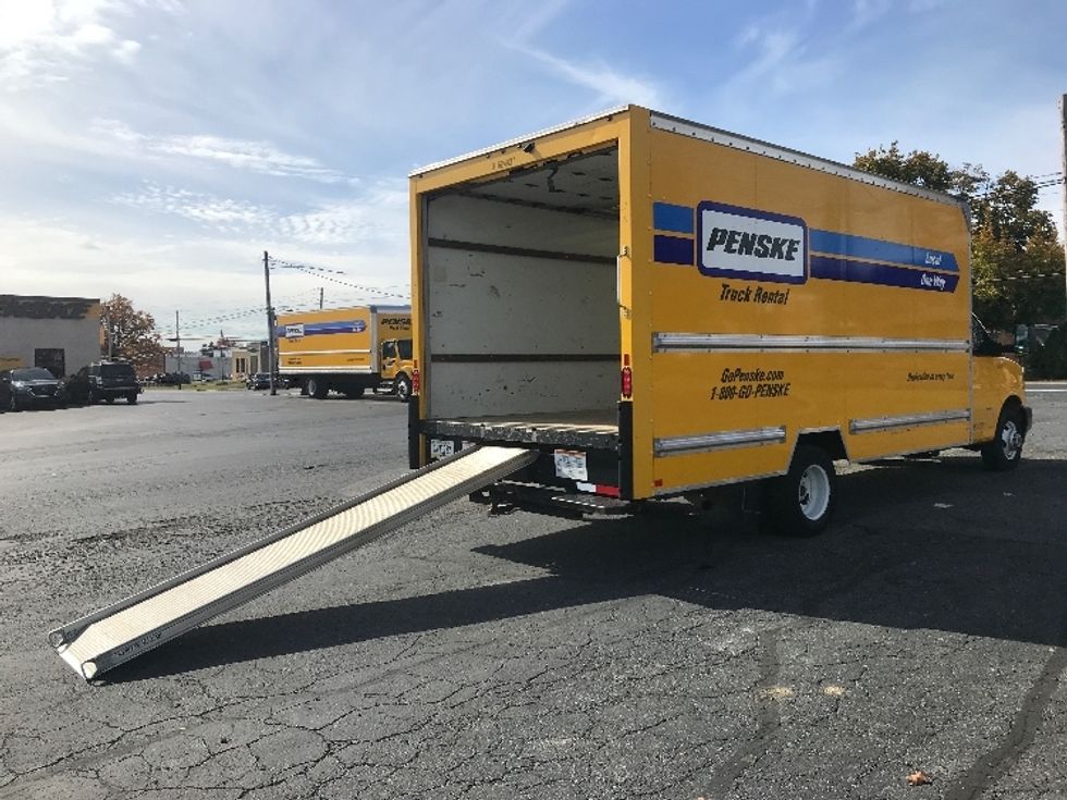 Light Duty Box Truck-Light and Medium Duty Trucks-GMC-2022-Savana G33903-Allentown-PA-101,618\n\t\tmiles-$ 27,250 - Image 26
