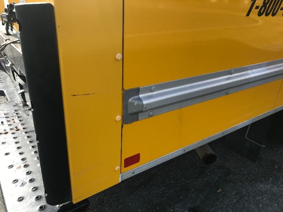 Light Duty Box Truck-Light and Medium Duty Trucks-GMC-2022-Savana G33903-Allentown-PA-101,618\n\t\tmiles-$ 27,250 - Image 29