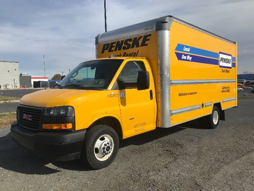 Light Duty Box Truck-Light and Medium Duty Trucks-GMC-2022-Savana G33903-Allentown-PA-101,618\n\t\tmiles-$ 27,250 - Image 3