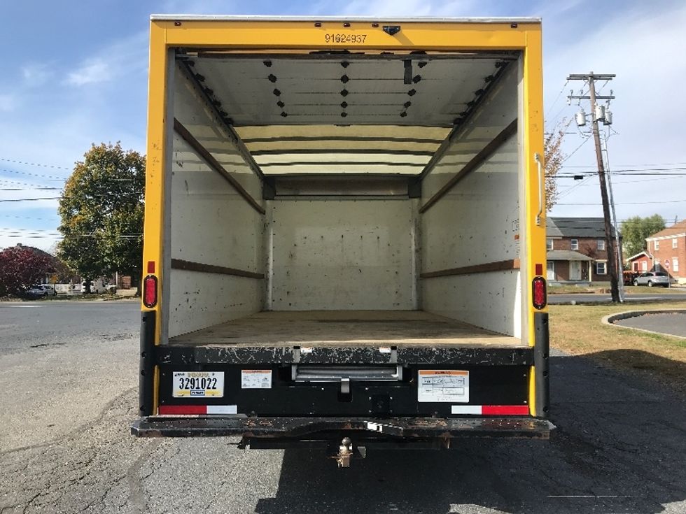 Light Duty Box Truck-Light and Medium Duty Trucks-GMC-2022-Savana G33903-Allentown-PA-101,618\n\t\tmiles-$ 27,250 - Image 8