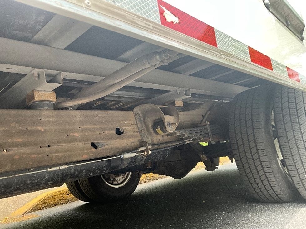 Light Duty Box Truck-Light and Medium Duty Trucks-GMC-2022-Savana G33903-Allentown-PA-46,378\n\t\tmiles-$ 39,750 - Image 5