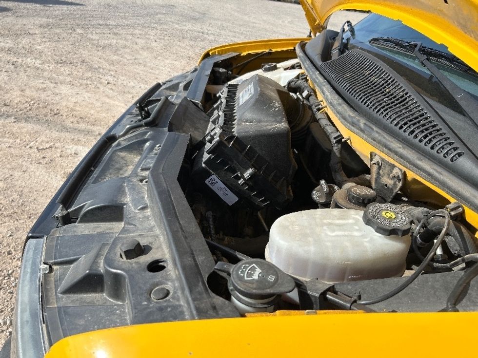 Light Duty Box Truck-Light and Medium Duty Trucks-GMC-2022-Savana G33903-Amarillo-TX-112,119\n\t\tmiles-$ 10,750 - Image 24