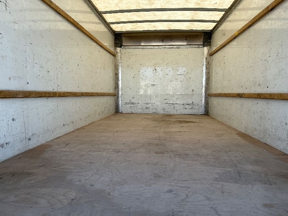 Light Duty Box Truck-Light and Medium Duty Trucks-GMC-2022-Savana G33903-Amarillo-TX-112,119\n\t\tmiles-$ 10,750 - Image 8