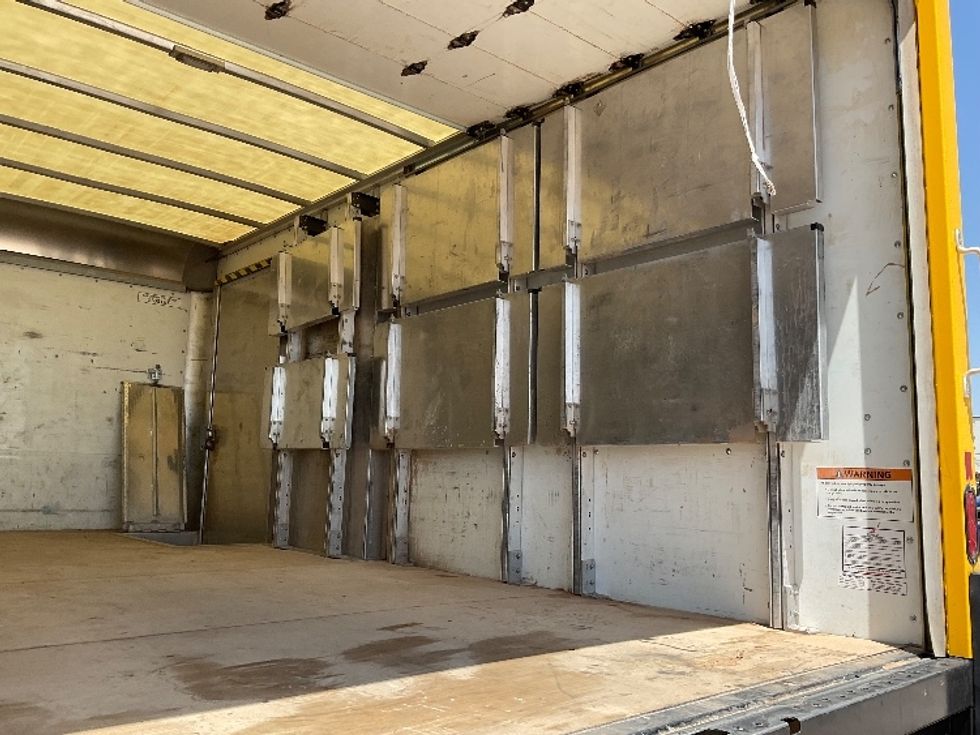 Light Duty Box Truck-Light and Medium Duty Trucks-GMC-2022-Savana G33903-Amarillo-TX-67,045\n\t\tmiles-$ 33,500 - Image 12