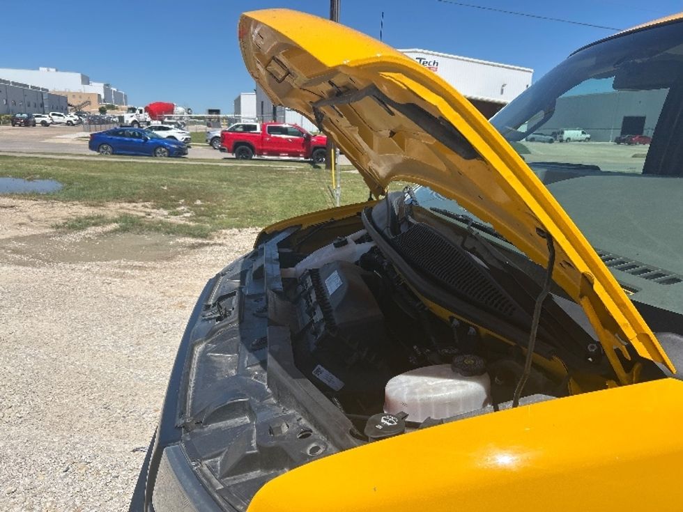 Light Duty Box Truck-Light and Medium Duty Trucks-GMC-2022-Savana G33903-Amarillo-TX-71,233\n\t\tmiles-$ 34,500 - Image 24