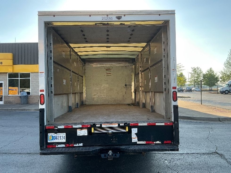 Light Duty Box Truck-Light and Medium Duty Trucks-GMC-2022-Savana G33903-Atlanta (Forest Park)-GA-81,425\n\t\tmiles-$ 35,000 - Image 8