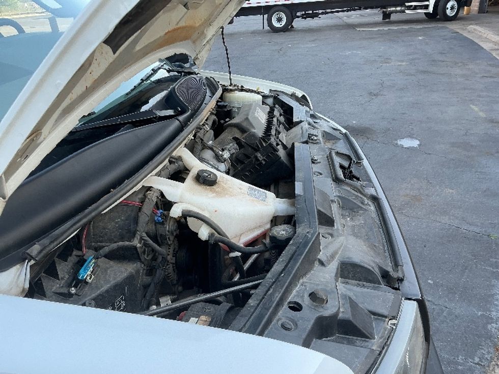 Light Duty Box Truck-Light and Medium Duty Trucks-GMC-2022-Savana G33903-Atlanta (Forest Park)-GA-81,425\n\t\tmiles-$ 35,000 - Image 23