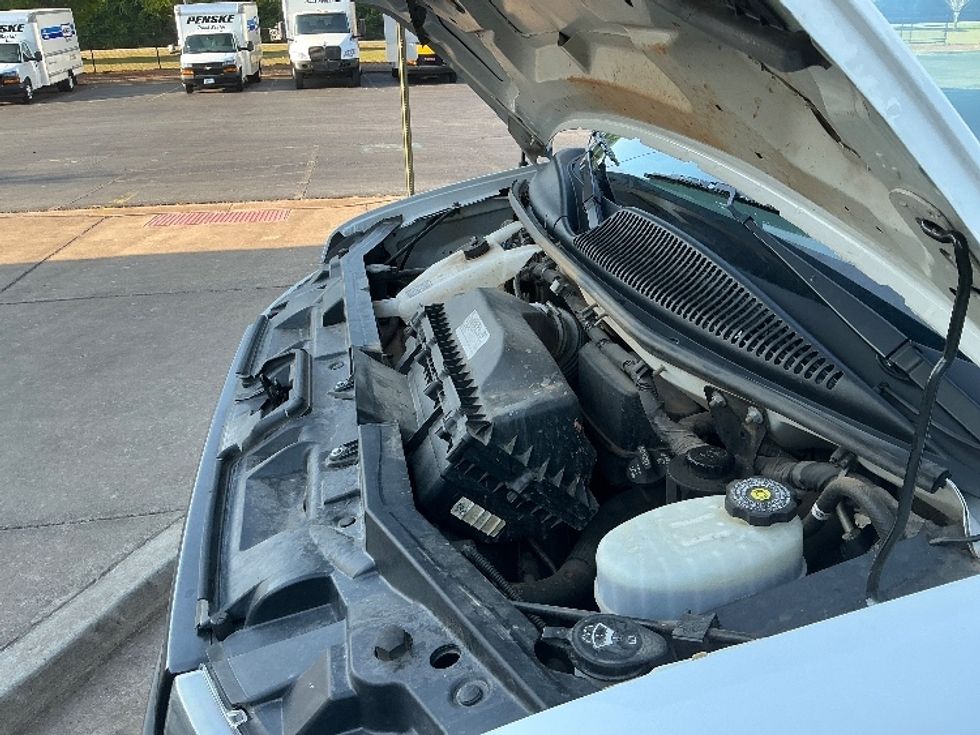 Light Duty Box Truck-Light and Medium Duty Trucks-GMC-2022-Savana G33903-Atlanta (Forest Park)-GA-81,425\n\t\tmiles-$ 35,000 - Image 24