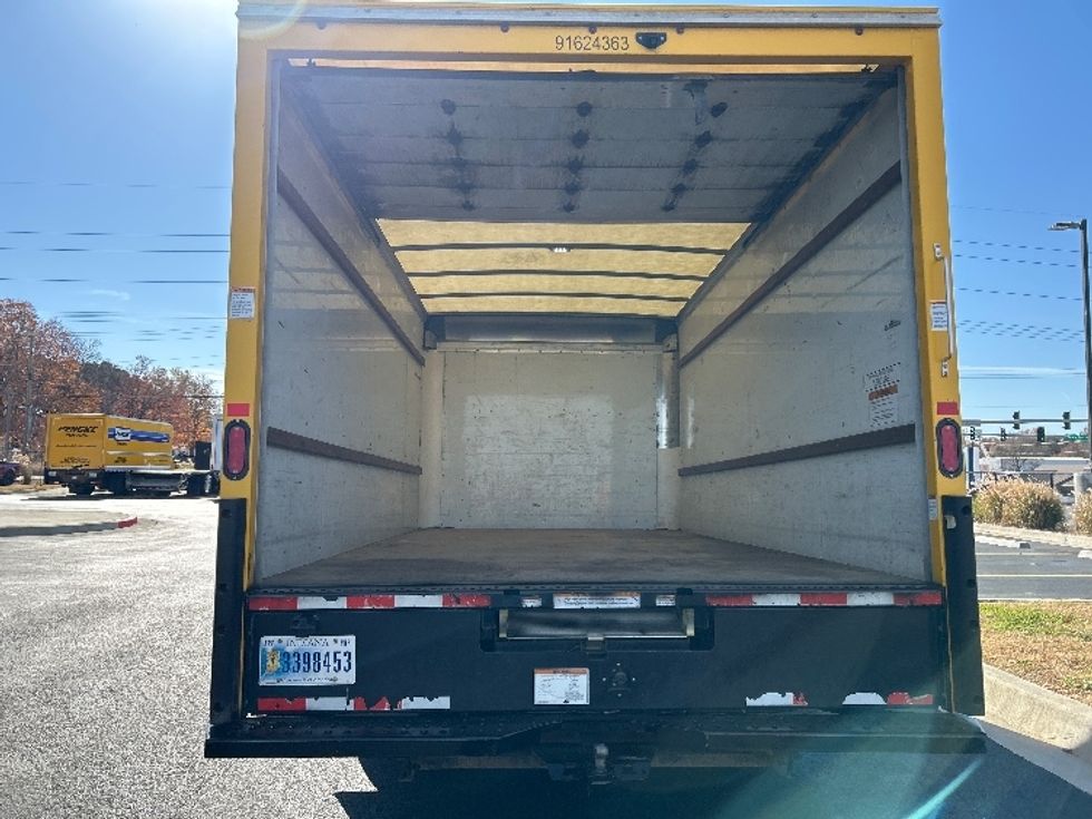 Light Duty Box Truck-Light and Medium Duty Trucks-GMC-2022-Savana G33903-Auburn-MA-115,249\n\t\tmiles-$ 24,500 - Image 7